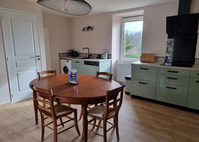 Sarazac Dom wakacyjny